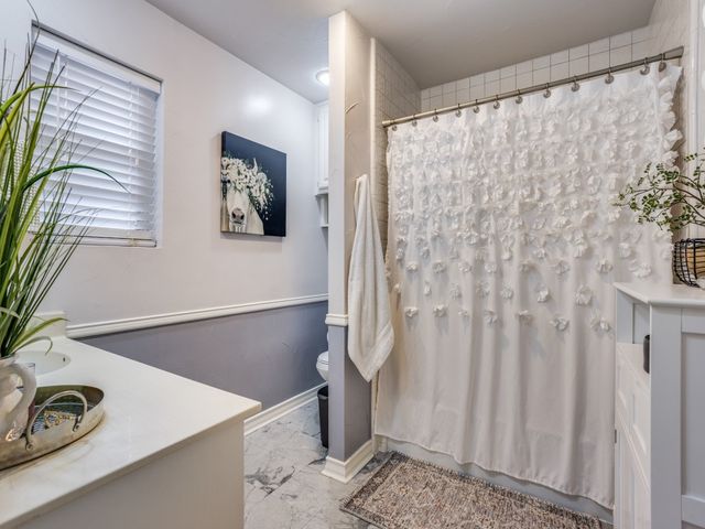 1325 Mayfield Avenue, Garland, TX 75041