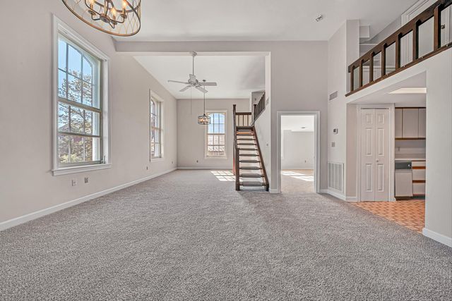 129 Academy ST, Salem, VA 24153
