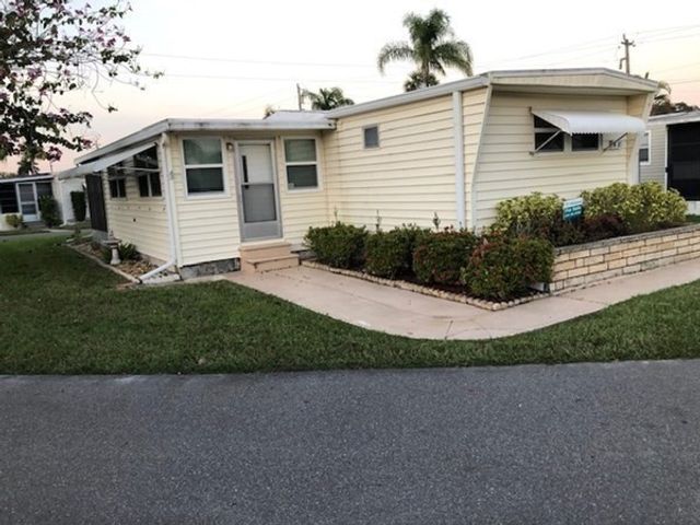 60 Channel Lane, Fort Myers, FL 33905