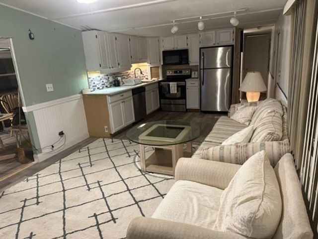 60 Channel Lane, Fort Myers, FL 33905