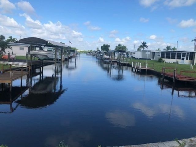 60 Channel Lane, Fort Myers, FL 33905