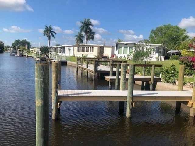 60 Channel Lane, Fort Myers, FL 33905