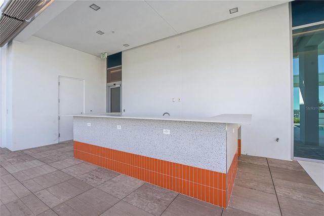 777 3RD AVENUE N 1202, St Petersburg, FL 33701