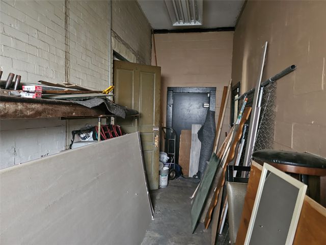 802 E 11TH Street, Erie, PA 16503