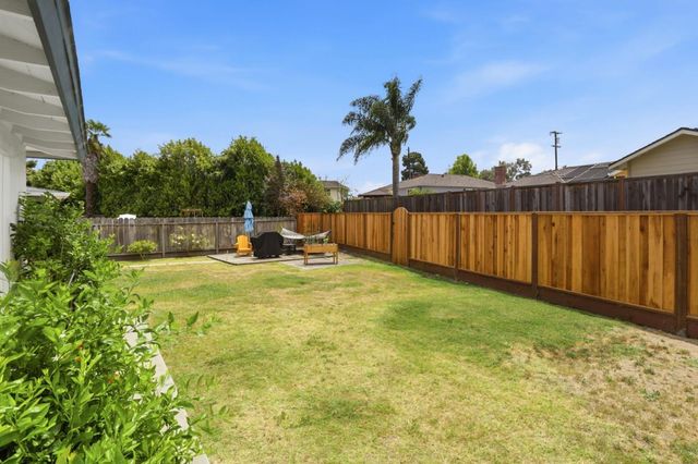 25 Bronson Street, Watsonville, CA 95076