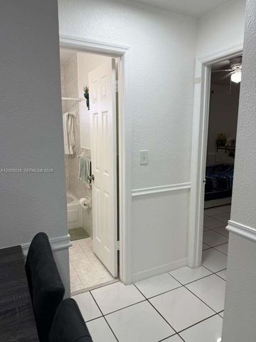 3514 W 76th St 203, Hialeah, FL 33018