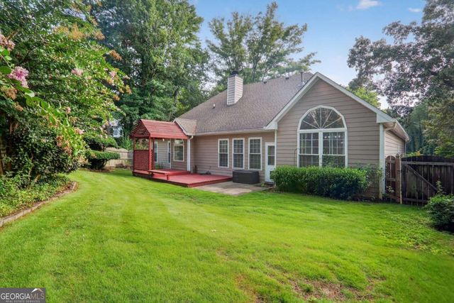 10825 Pine walk Fores Circle, Alpharetta, GA 30022