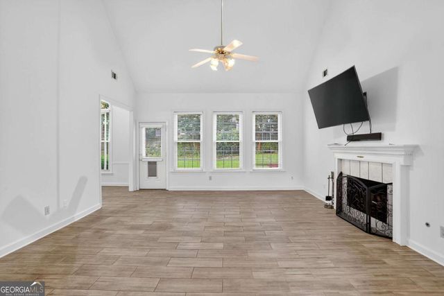 10825 Pine walk Fores Circle, Alpharetta, GA 30022