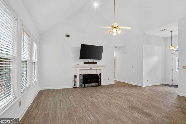10825 Pine walk Fores Circle, Alpharetta, GA 30022
