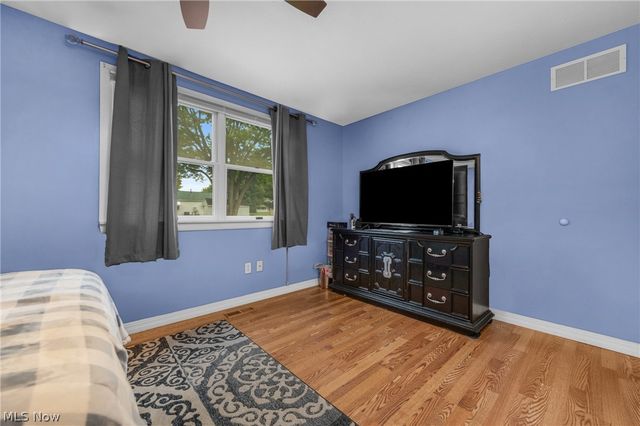 15646 Bittersweet Court, Strongsville, OH 44136