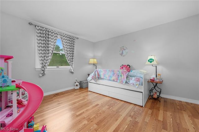 15646 Bittersweet Court, Strongsville, OH 44136
