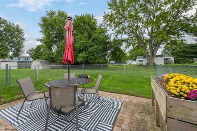 15646 Bittersweet Court, Strongsville, OH 44136