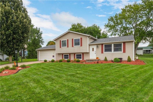15646 Bittersweet Court, Strongsville, OH 44136