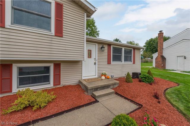 15646 Bittersweet Court, Strongsville, OH 44136