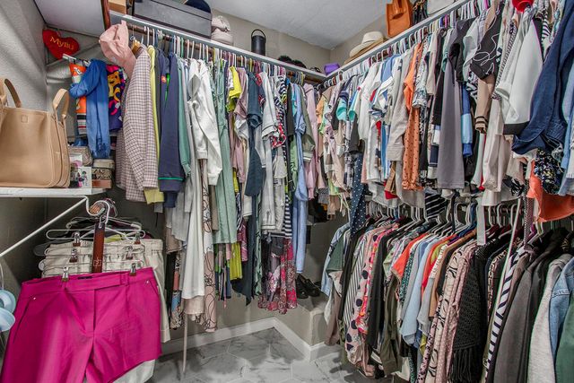 12421 Roy Road CR105, Brookside, TX 77581