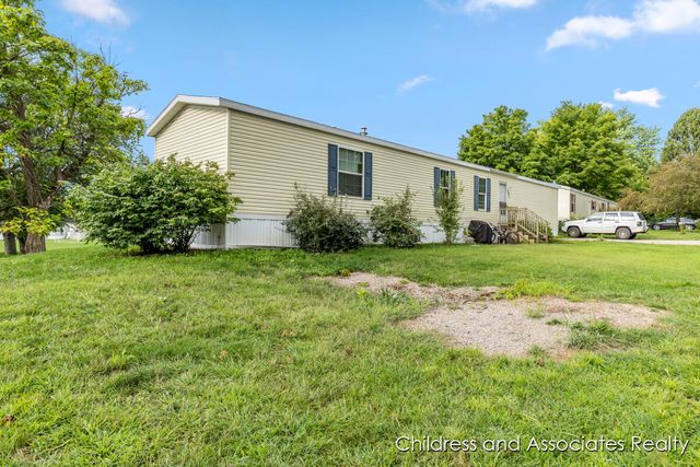 12811 Charles Drive, Wayland, MI 49348