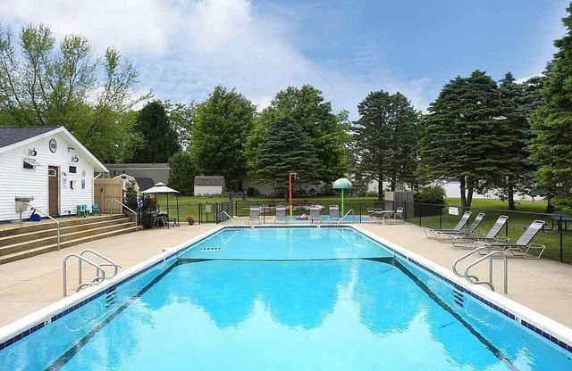 12811 Charles Drive, Wayland, MI 49348