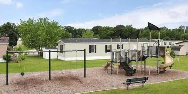 12811 Charles Drive, Wayland, MI 49348