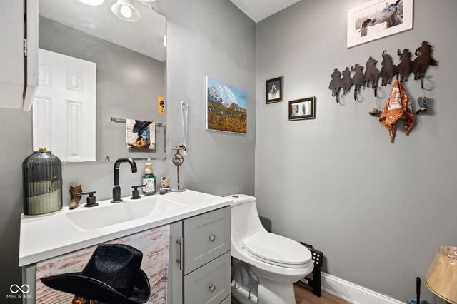 2045 N Broadway Street, Indianapolis, IN 46202