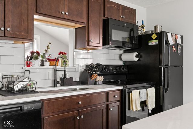 2045 N Broadway Street, Indianapolis, IN 46202