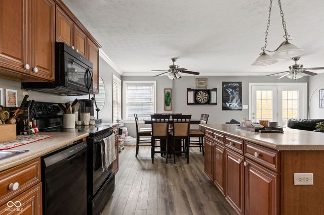 2045 N Broadway Street, Indianapolis, IN 46202