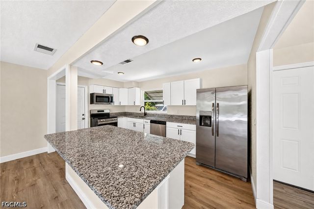 5312 Coral AVE, Cape Coral, FL 33904