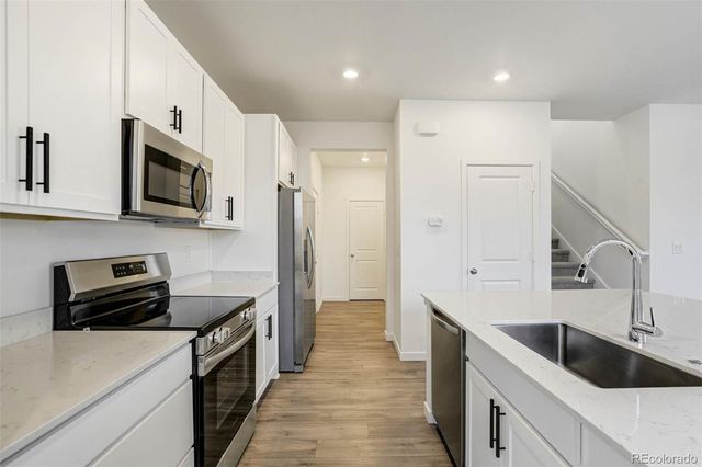 9048 Bondcliff Lane, Parker, CO 80134