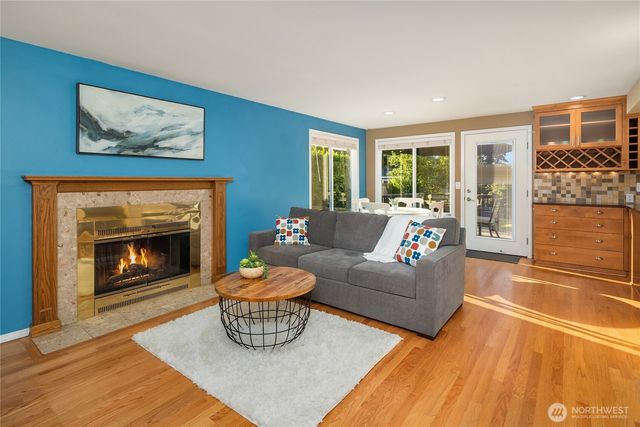 1931 237th Street SE, Bothell, WA 98021