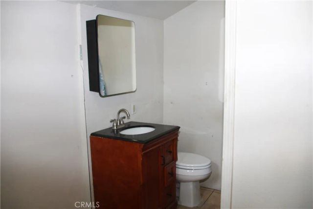 23370 Seeley Way, Crestline, CA 92325