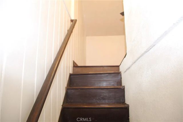 23370 Seeley Way, Crestline, CA 92325