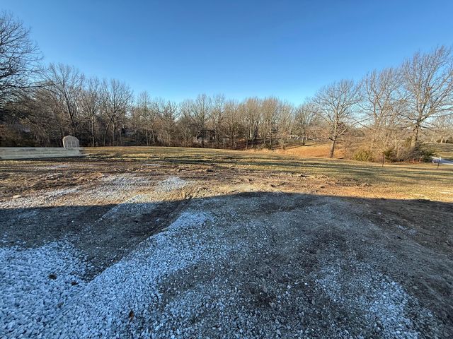 188 Highland Drive, Nixa, MO 65714