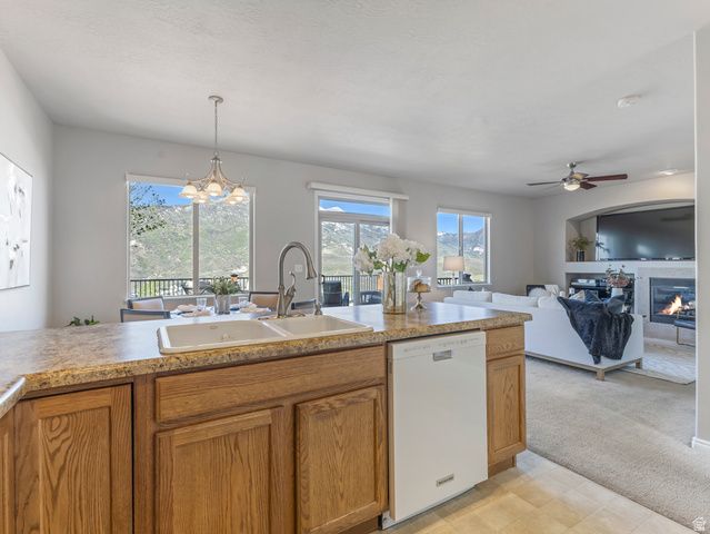 15057 S WINGED BLUFF LN, Draper, UT 84020