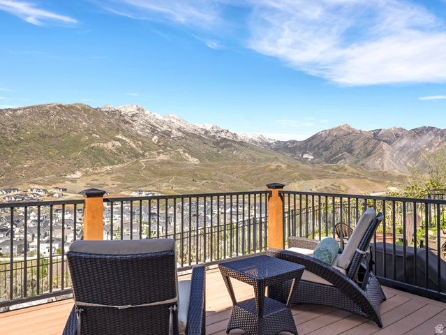 15057 S WINGED BLUFF LN, Draper, UT 84020
