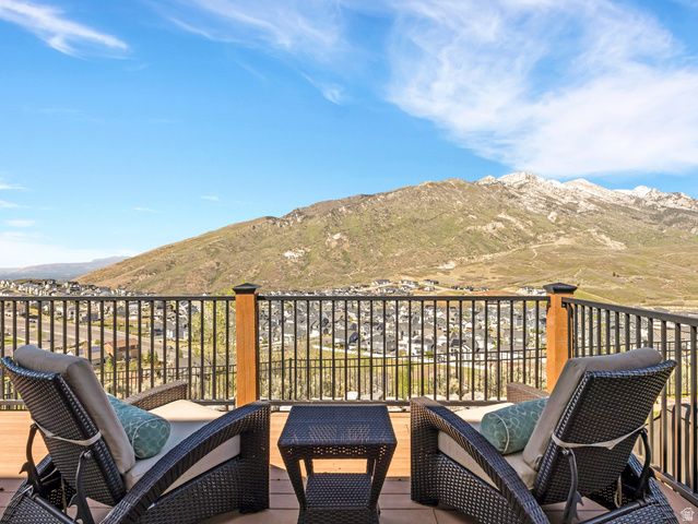 15057 S WINGED BLUFF LN, Draper, UT 84020