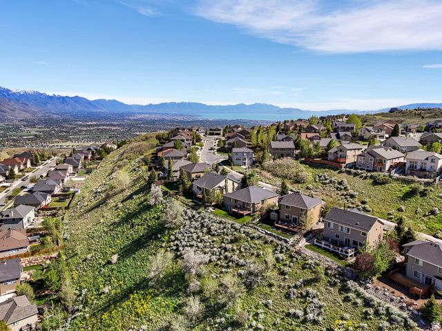 15057 S WINGED BLUFF LN, Draper, UT 84020