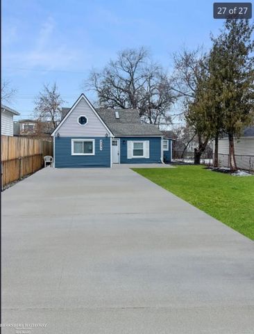 8635 Continrntal Avenue, Warren, MI 48089
