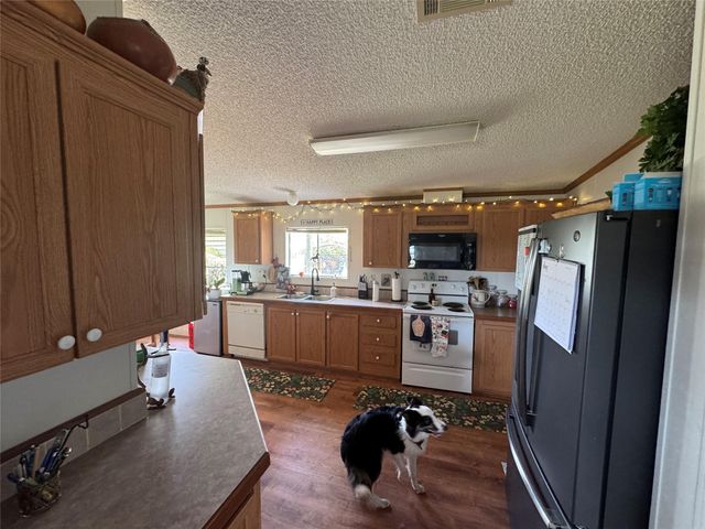 8121 NW 58th Lane, Okeechobee, FL 34972