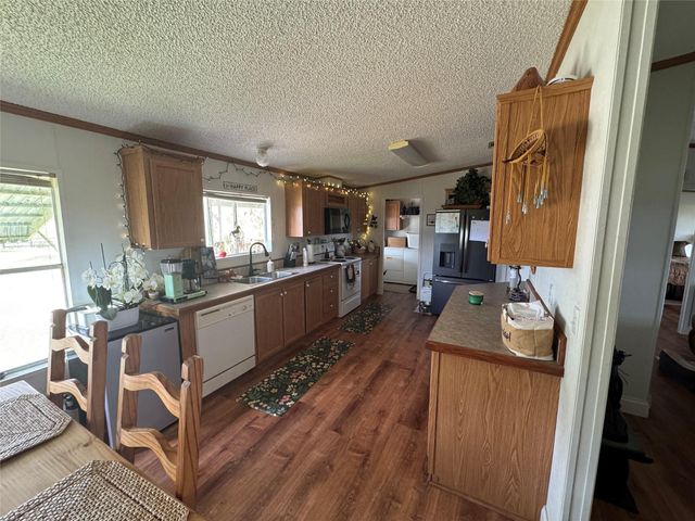 8121 NW 58th Lane, Okeechobee, FL 34972