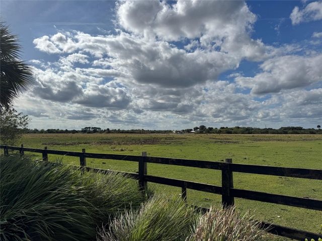 8121 NW 58th Lane, Okeechobee, FL 34972