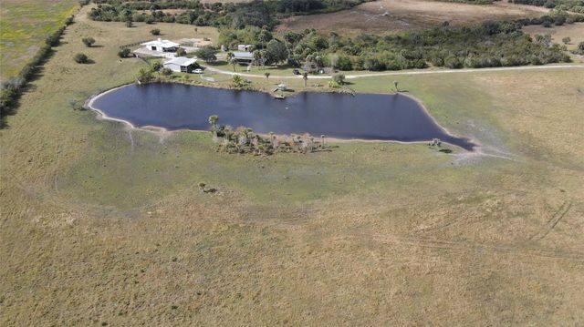 8121 NW 58th Lane, Okeechobee, FL 34972