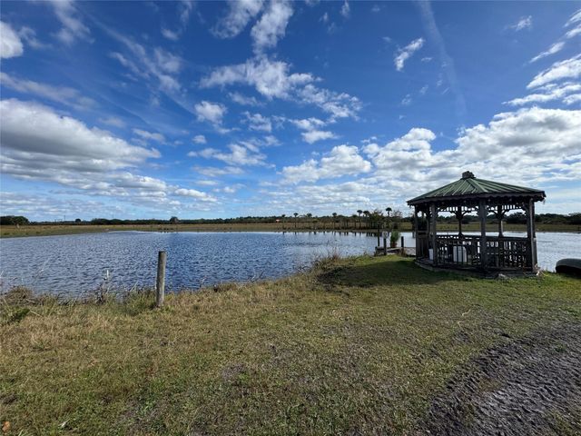 8121 NW 58th Lane, Okeechobee, FL 34972