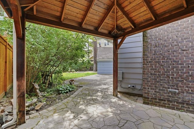 2403 S GARFIELD St, Spokane, WA 99203