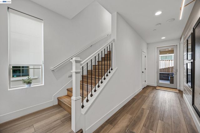 5977 Ruby Pl, Dublin, CA 94568