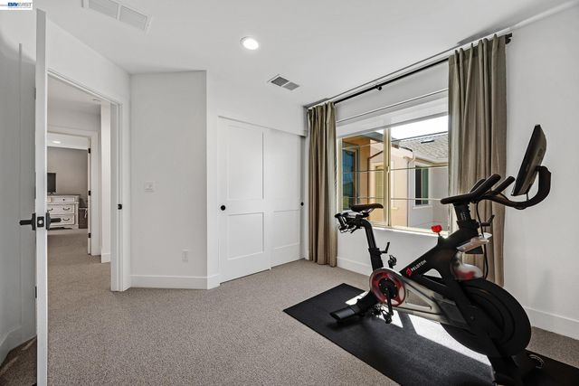 5977 Ruby Pl, Dublin, CA 94568