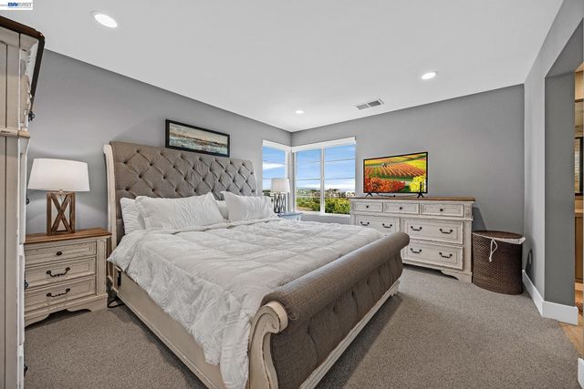 5977 Ruby Pl, Dublin, CA 94568