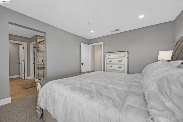 5977 Ruby Pl, Dublin, CA 94568