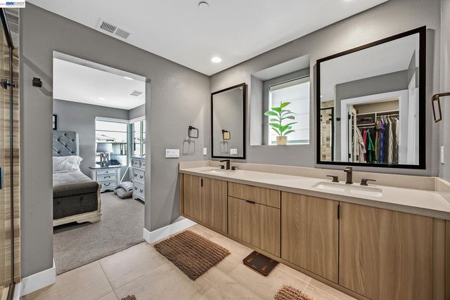 5977 Ruby Pl, Dublin, CA 94568