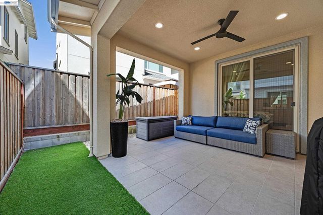 5977 Ruby Pl, Dublin, CA 94568