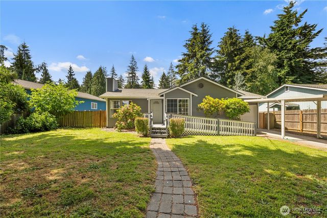 2956 Janet Avenue, Camano Island, WA 98282