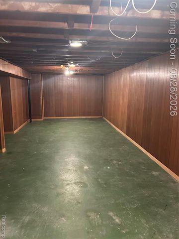 1320 Athlone Street, Oxford, MI 48371